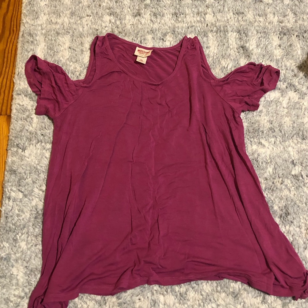 Pink magenta cold shoulder top mossimo (trendy!!!)